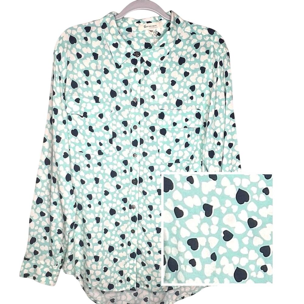 NWT Two by Vince Camuto Heart Print Button Up Shirt Size L Teal Navy Feminine